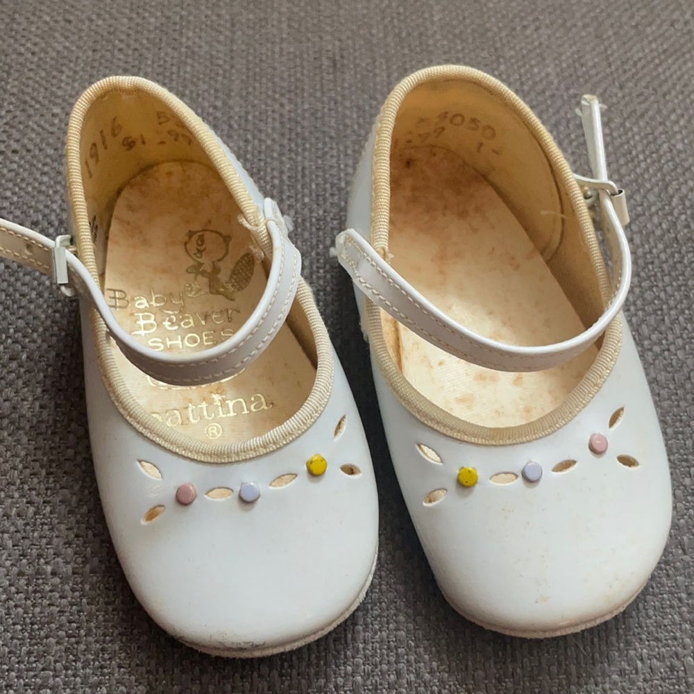 Vintage 1965 baby shoes